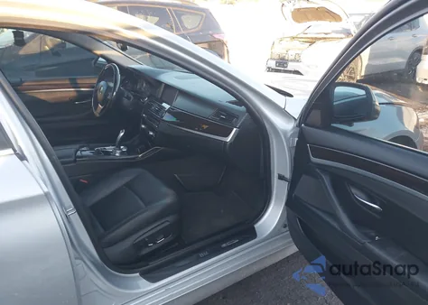 2015 BMW 528I xDrive z USA, uszkodzony, nr VIN WBA5A7C51FD626447